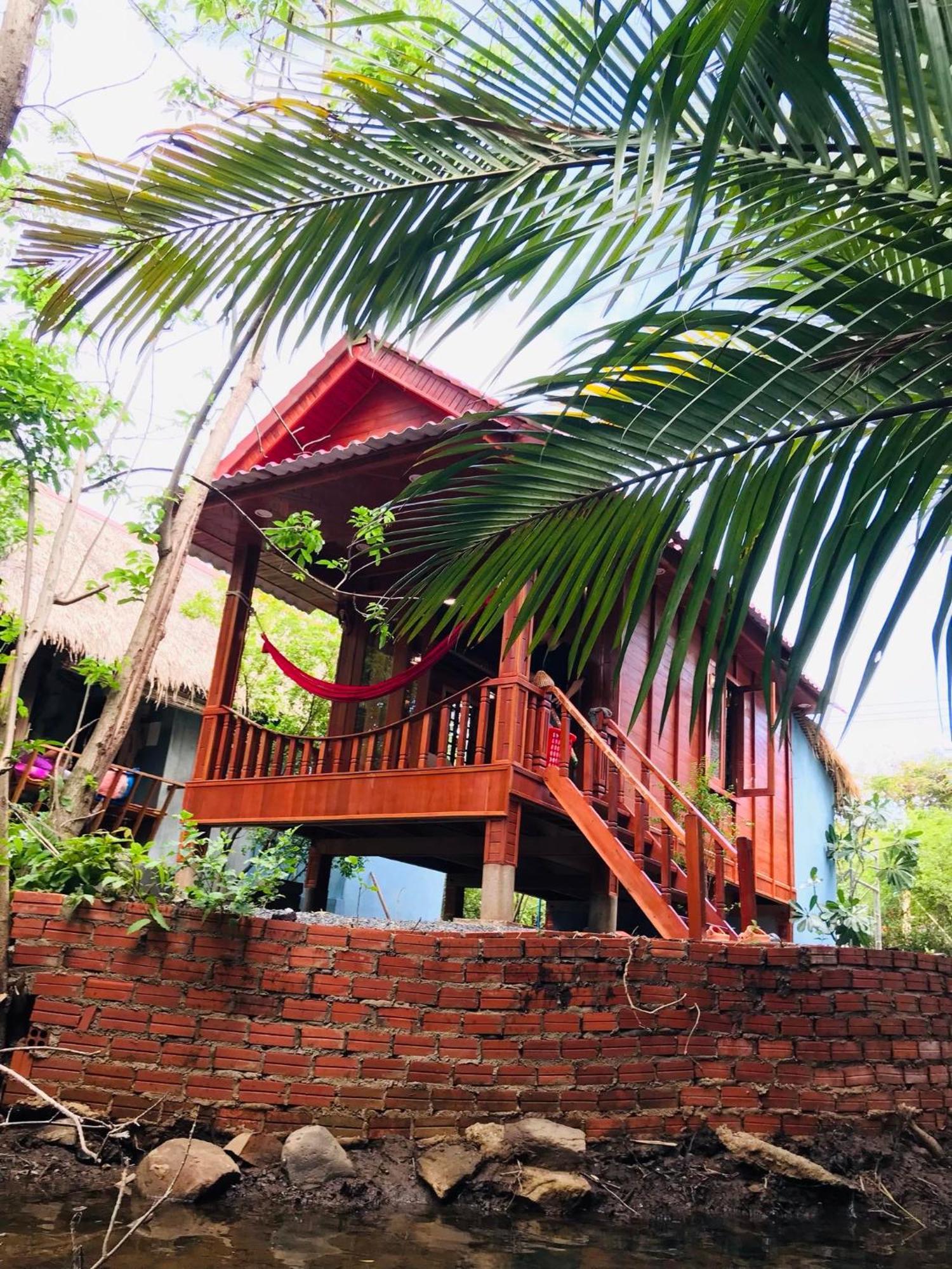 Retro Kampot Guesthouse 외부 사진