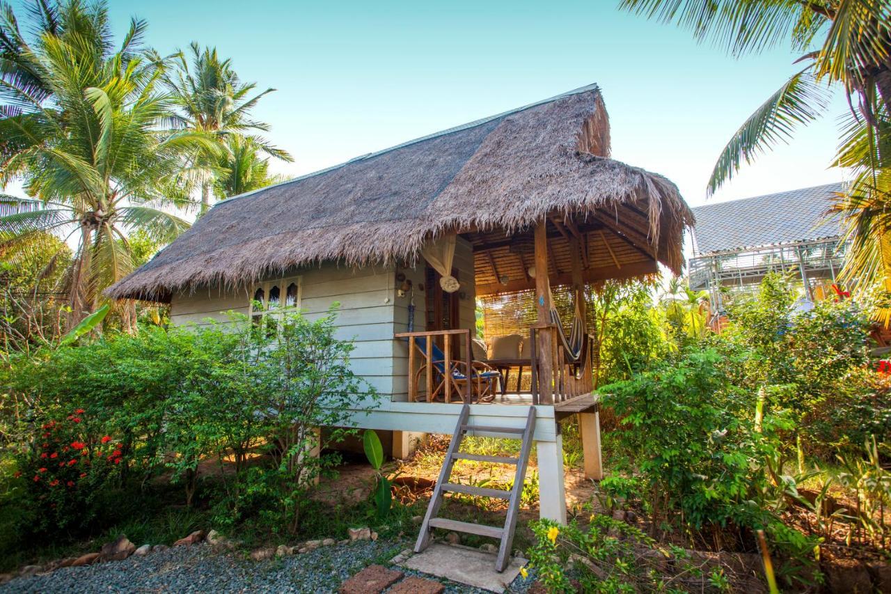 Retro Kampot Guesthouse 외부 사진